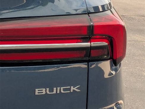New 2025 Buick Enclave Preferred image 27