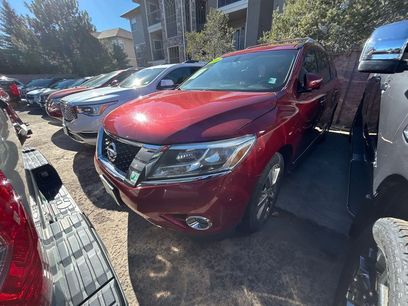 Used 2016 Nissan Pathfinder Platinum w/ Family Entertainment Package