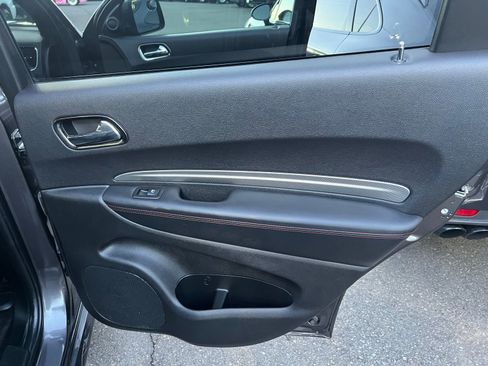 Used 2018 Dodge Durango R/T image 33