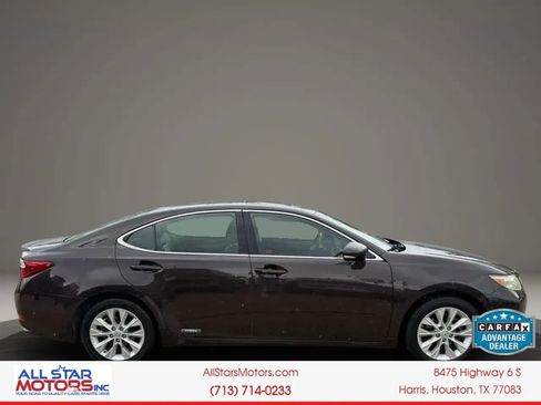 Used 2013 Lexus ES 300h w/ Luxury Pkg FWD image 8