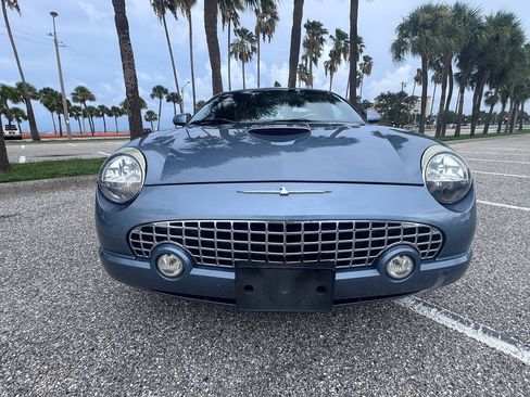 Used 2005 Ford Thunderbird 50th Anniversary RWD image 29