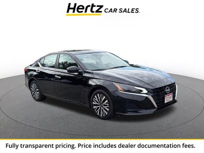 Used 2025 Nissan Altima 2.5 SV