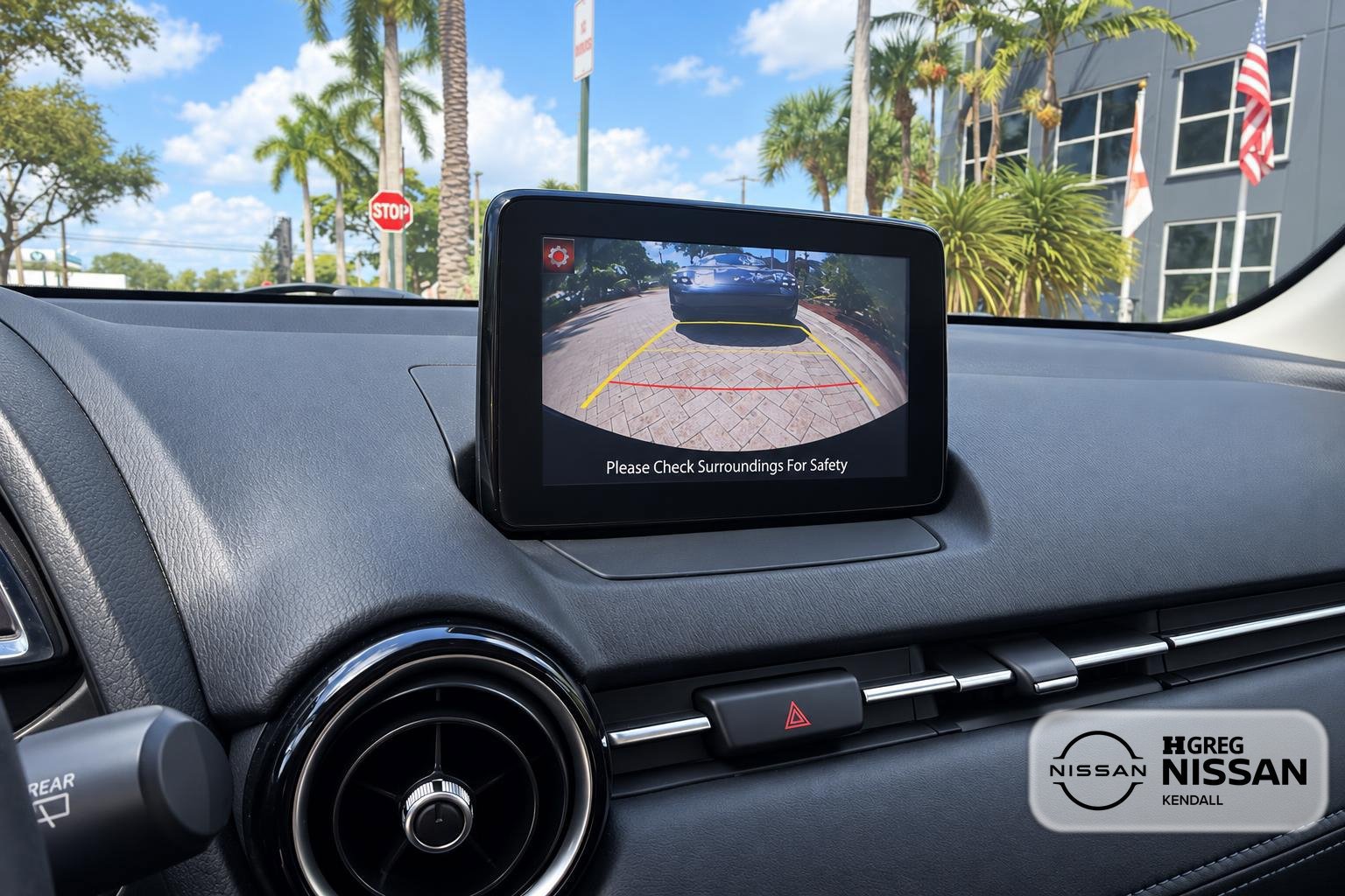 Used 2020 Toyota Yaris XLE FWD image 10