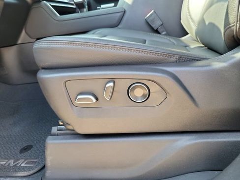Used 2025 GMC Sierra 1500 Denali AWD/4WD image 15