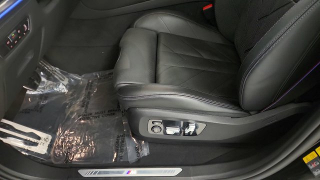 Used 2023 BMW XM AWD/4WD image 50