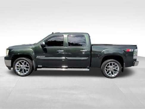 Used 2013 GMC Sierra 1500 SLE w/ Power Tech Package AWD/4WD image 2