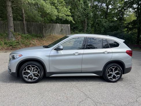 Used 2019 BMW X1 xDrive28i w/ Convenience Package AWD/4WD image 5