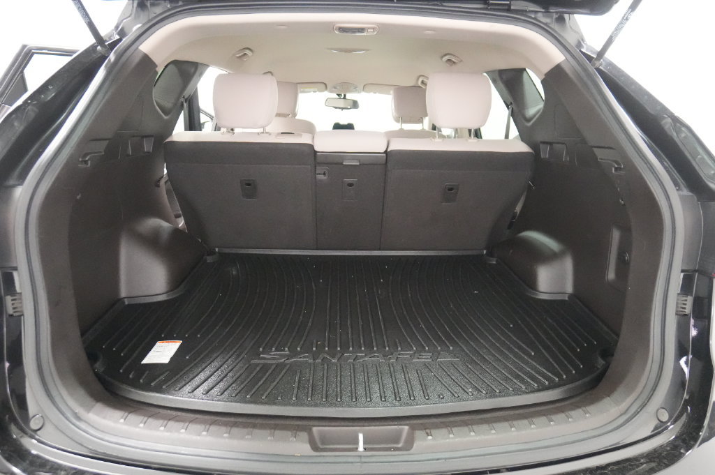 Used 2017 Hyundai Santa Fe Sport AWD/4WD image 19