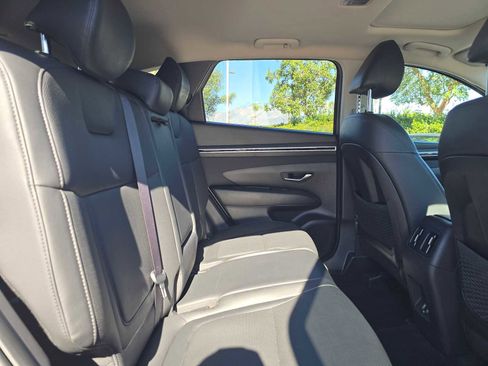 Used 2023 Hyundai Tucson SEL w/ Convenience Package image 12