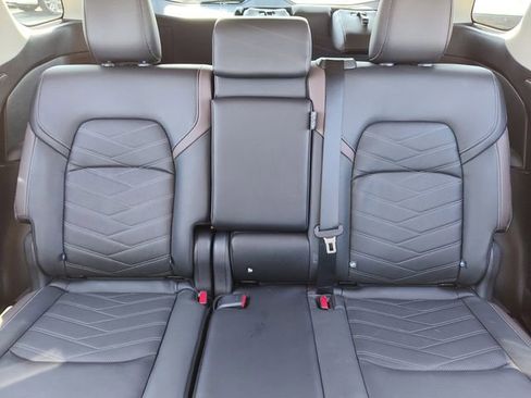 Used 2025 Nissan Pathfinder Platinum w/ Cargo Package image 31