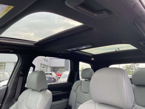 Used 2024 Kia Telluride SX X-Line AWD/4WD image 13