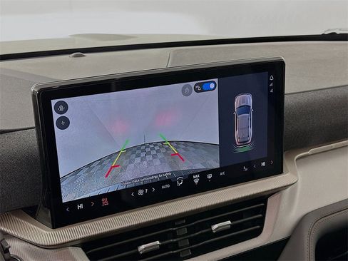 New 2026 Ford Explorer Active w/ Active Comfort Package image 16