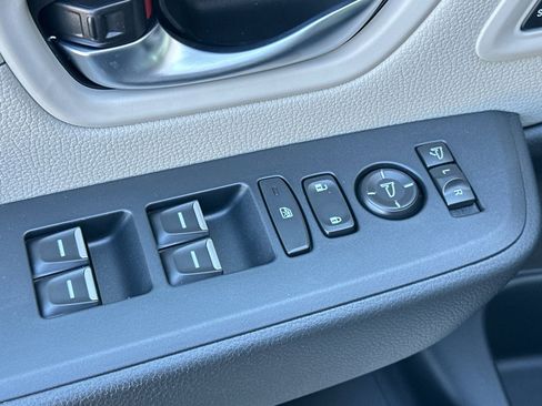 New 2026 Honda Pilot Touring image 13