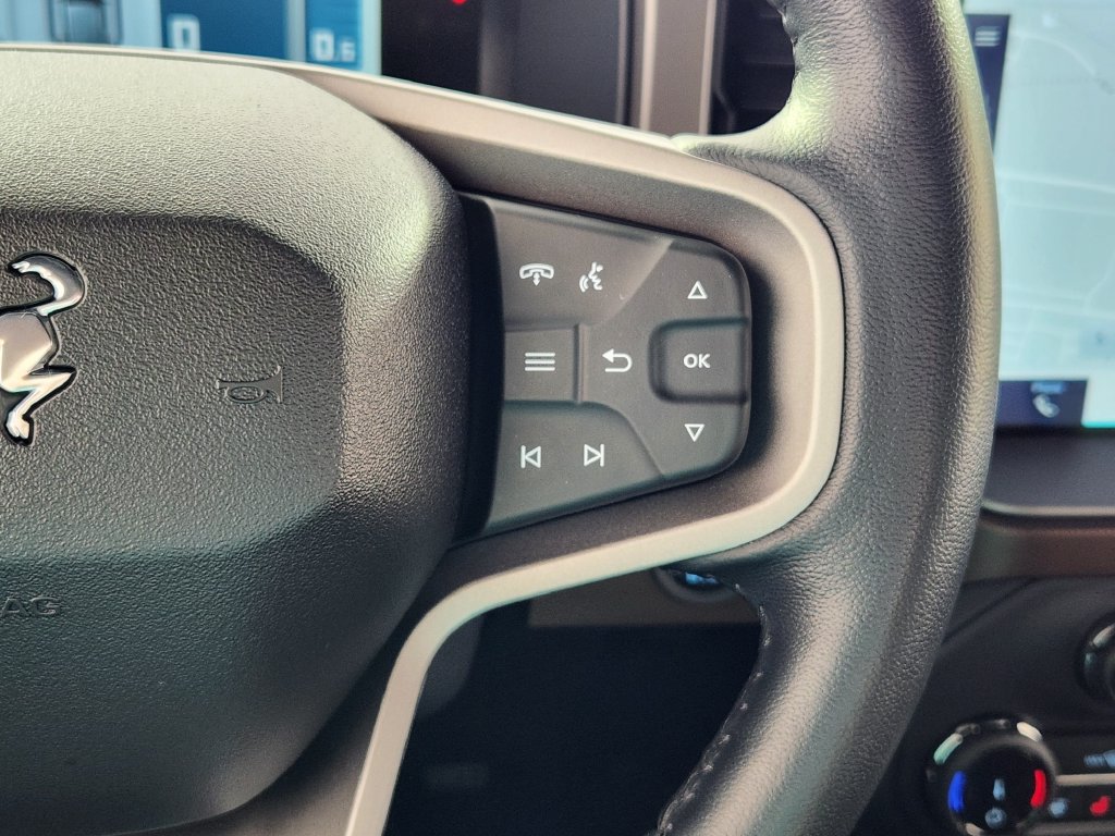 Used 2022 Ford Bronco Outer Banks AWD/4WD image 19
