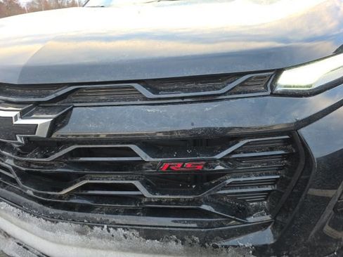 Used 2025 Chevrolet Equinox RS w/ Safety and Technology Package image 17