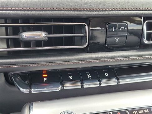 Used 2024 Lincoln Aviator 2WD w/ Premium Package image 20