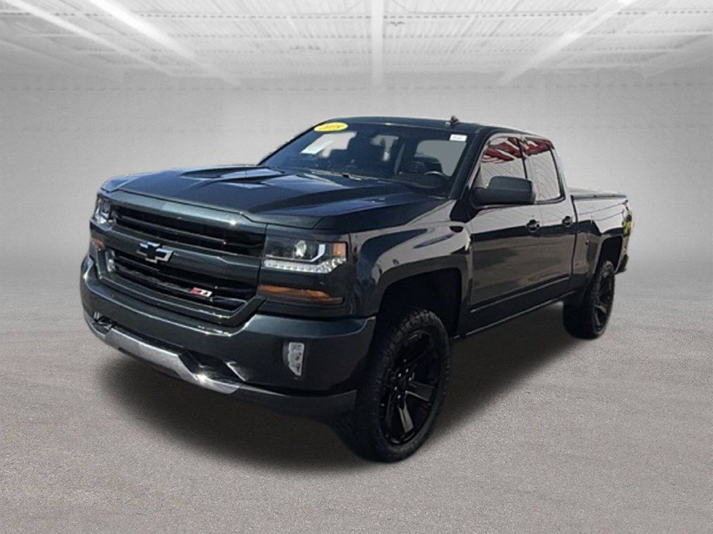 Used 2018 Chevrolet Silverado 1500 LT w/ All Star Edition AWD/4WD image 4