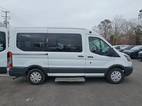 Used 2015 Ford Transit 150 XL image 19