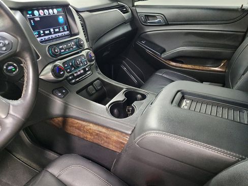 Used 2017 Chevrolet Tahoe LT w/ LT Signature Package AWD/4WD image 26