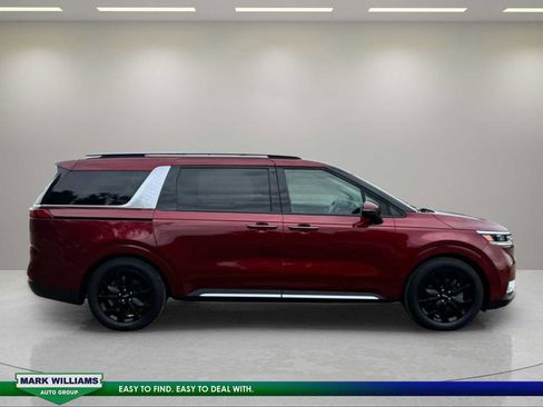 Used 2022 Kia Carnival SX Prestige FWD image 5