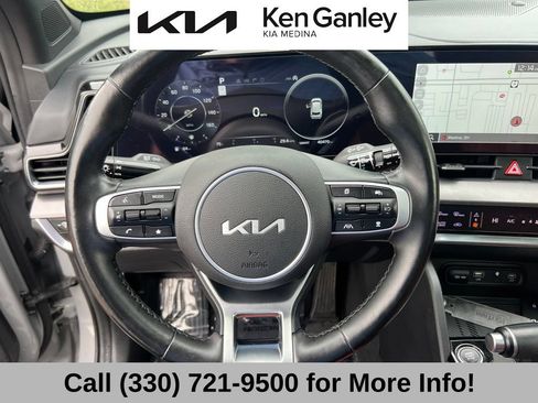 Certified 2023 Kia Sportage SX AWD/4WD image 31