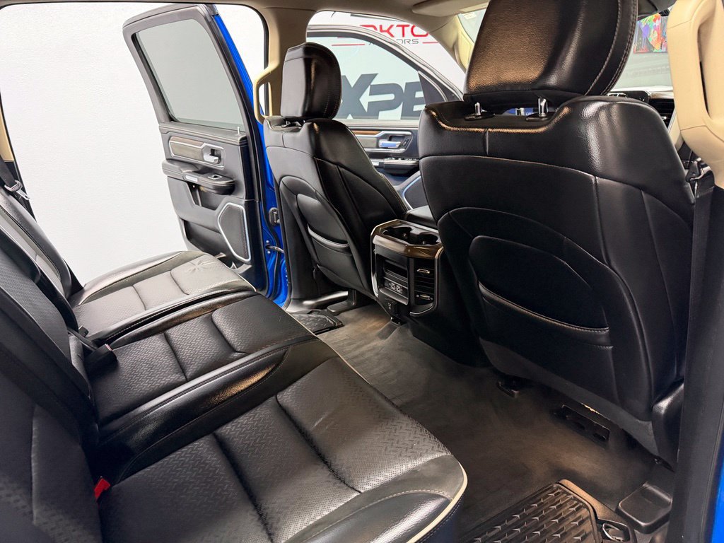 Used 2021 RAM 1500 Laramie AWD/4WD image 45