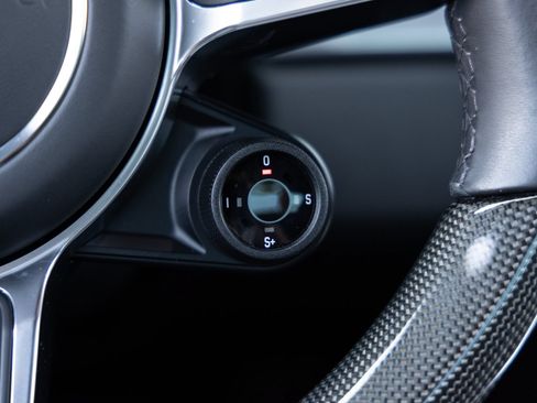 Certified 2025 Porsche 718 Cayman RWD image 15