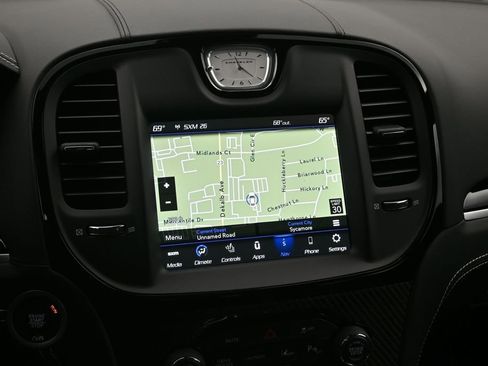 Used 2023 Chrysler 300 C RWD image 20