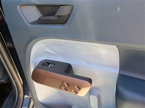 Used 2023 Ford Maverick Lariat w/ Lariat Luxury Package image 33