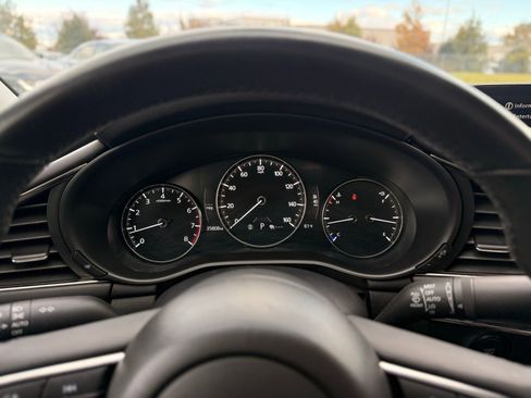 Used 2024 MAZDA MAZDA3 s image 31