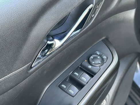 Used 2020 GMC Acadia SLT image 19