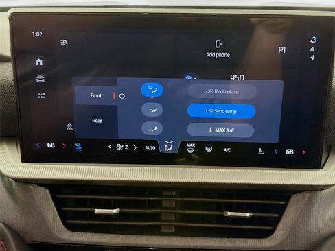 Used 2025 Ford Explorer ST image 17