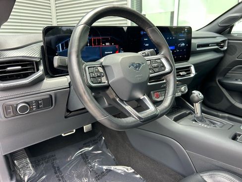 Used 2024 Ford Mustang Premium image 12