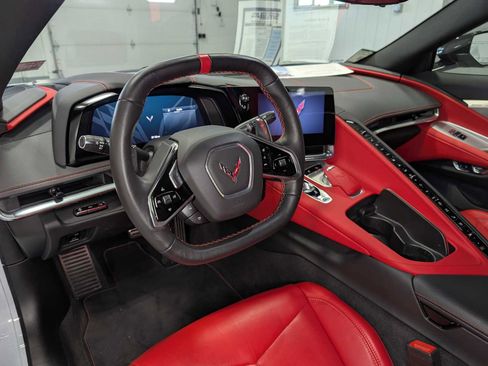 Used 2020 Chevrolet Corvette Stingray Preferred Cpe w/ 2LT Preferred Equipment Group image 19