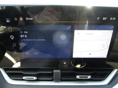Used 2026 Chevrolet Equinox LT FWD image 21