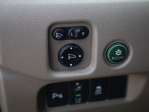 Used 2019 Honda Pilot Elite image 9