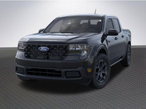 New 2026 Ford Maverick XLT w/ XLT Luxury Package FWD image 2