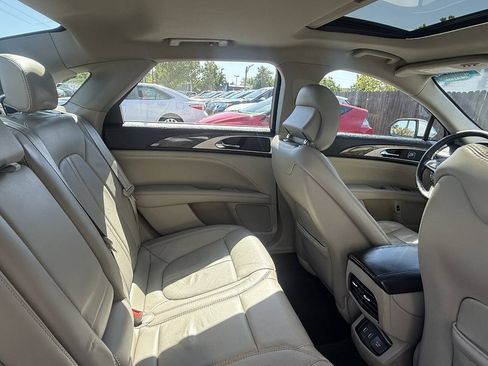 Used 2017 Lincoln MKZ Reserve FWD image 15