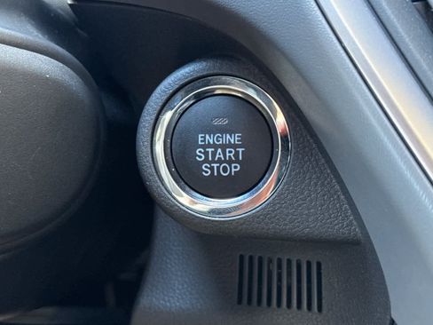 Used 2025 Subaru Crosstrek 2.0i Premium w/ Popular Package #3 image 21