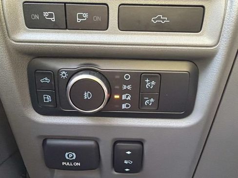 Used 2022 Ford F150 Lariat w/ Equipment Group 502A High AWD/4WD image 26
