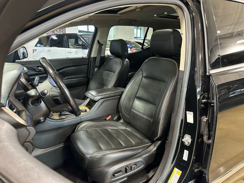 Used 2019 GMC Acadia Denali w/ Technology Package image 13