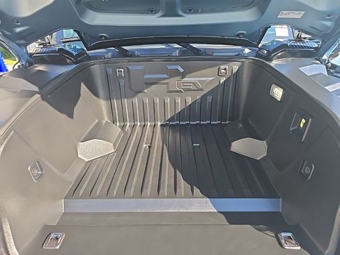 Used 2024 GMC Hummer EV 3X w/ Omega Edition image 41