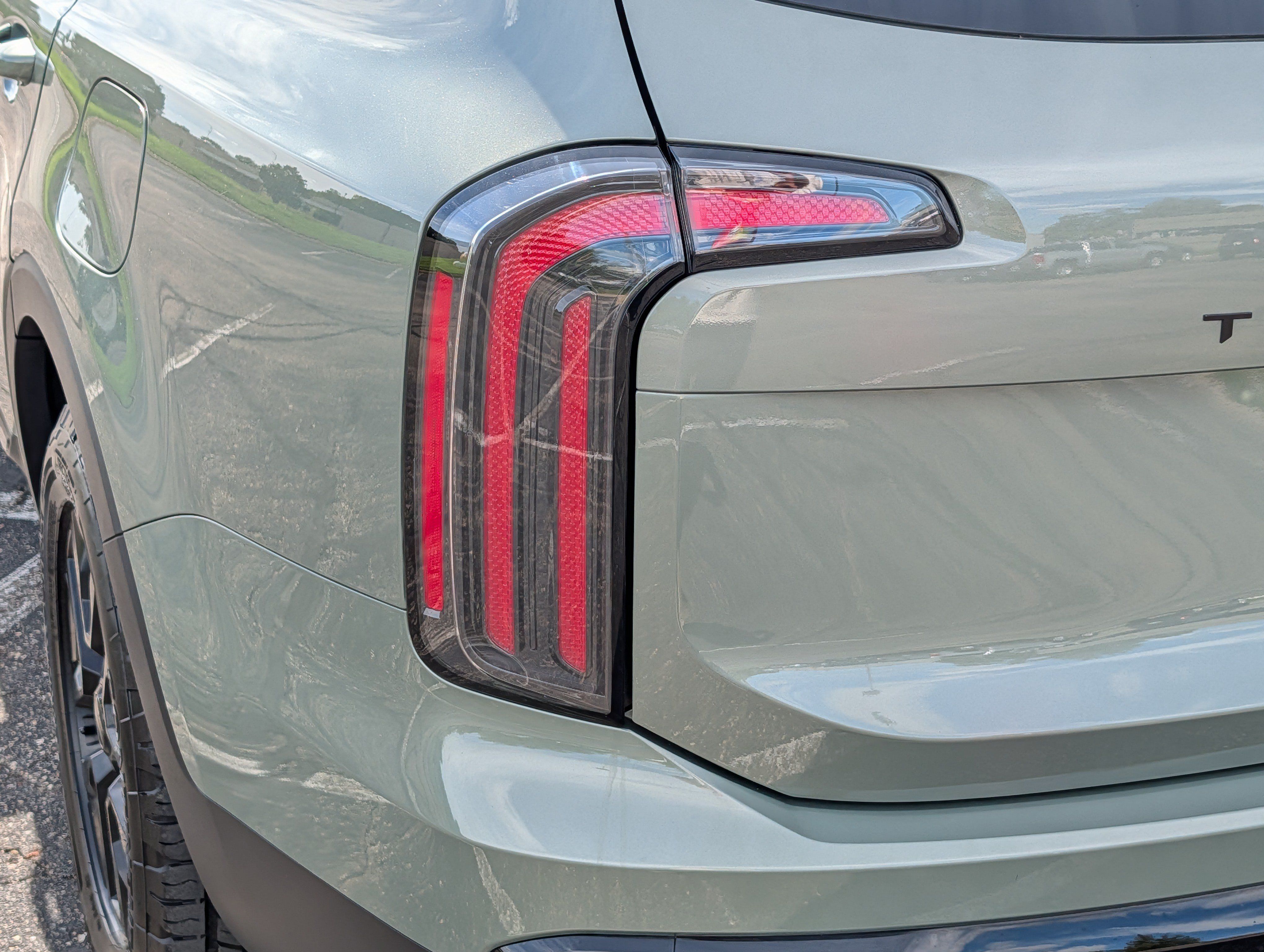 Certified 2025 Kia Telluride SX Prestige X-Pro AWD/4WD image 17