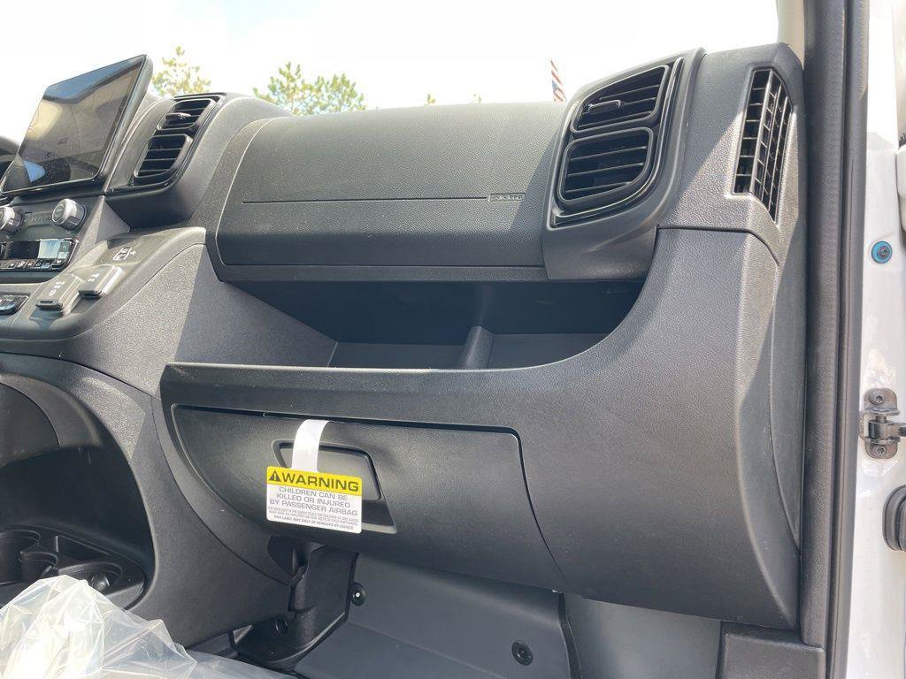 New 2026 RAM ProMaster 2500 w/ Premium Convenience Group FWD image 40