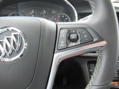 Used 2022 Buick Encore Preferred w/ Safety Package FWD image 25
