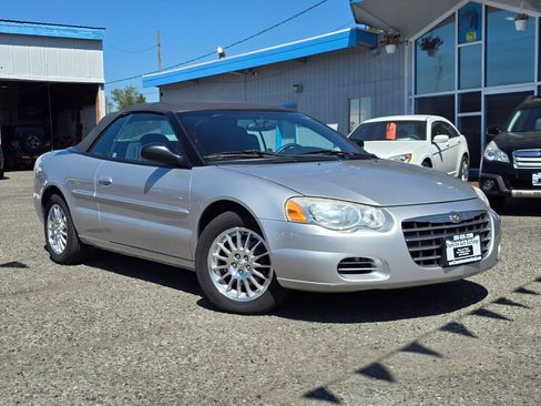 Used 2004 Chrysler Sebring LX FWD image 1