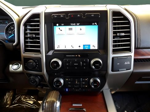 Used 2017 Ford F150 King Ranch w/ Equipment Group 601A Luxury image 21