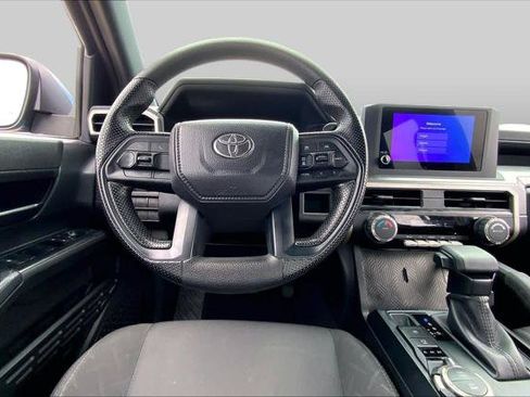 Certified 2026 Toyota Tacoma SR5 AWD/4WD image 6