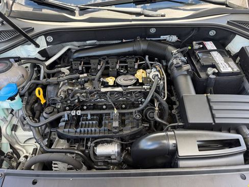 Used 2018 Volkswagen Passat 2.0T SE FWD image 29