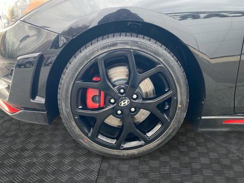 Used 2019 Hyundai Veloster N N image 30